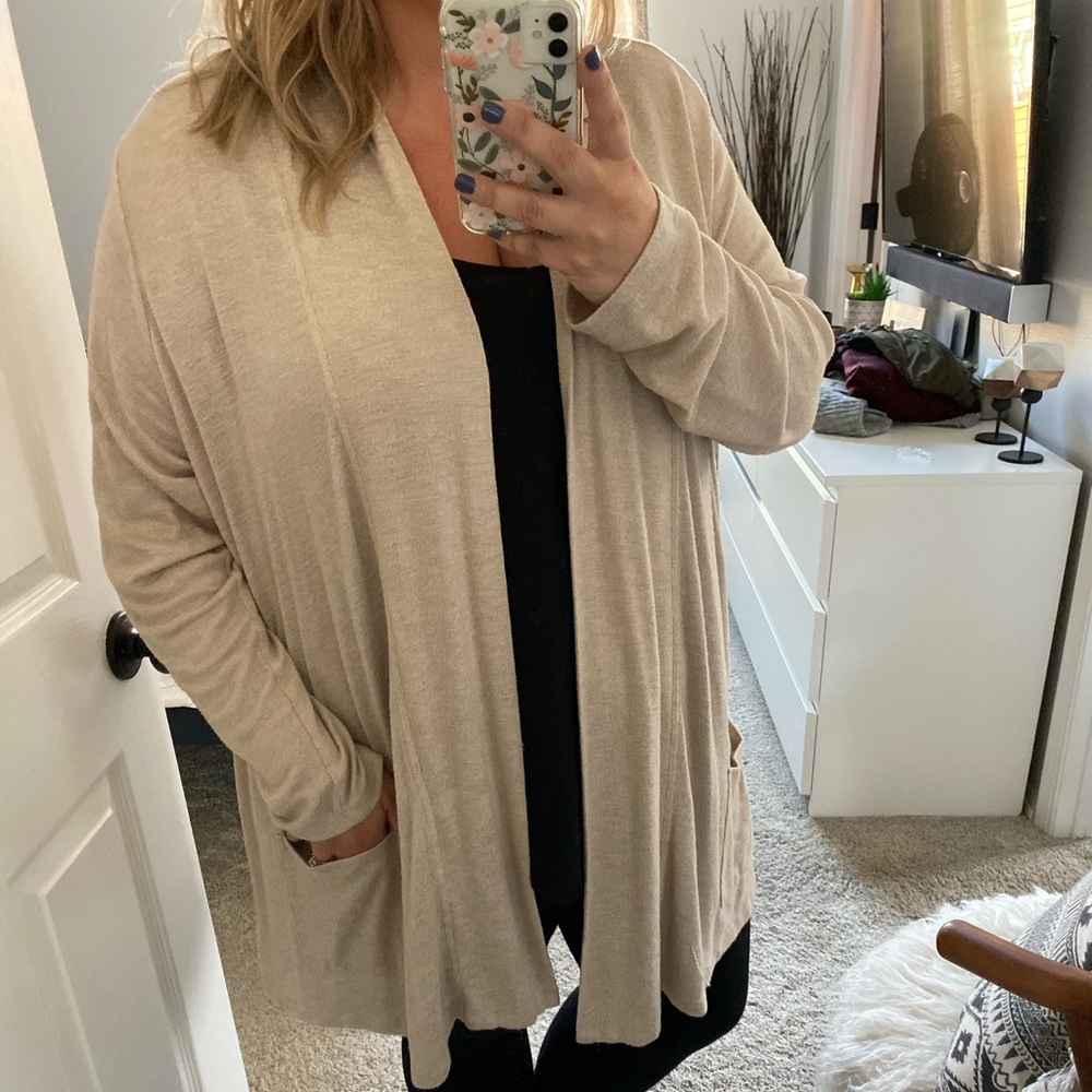 Long loose Shall Sweater